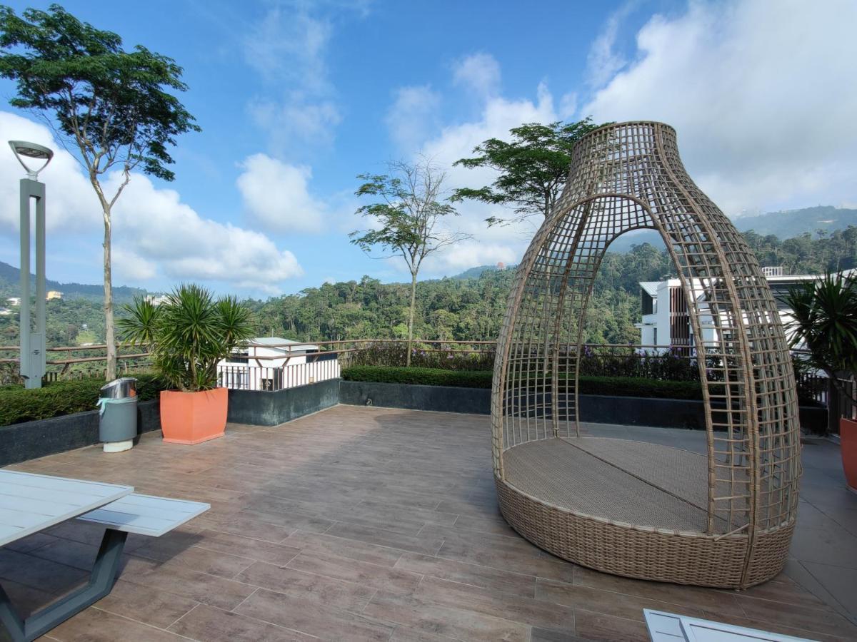 Friends & Family Apartment At Midhill Genting 8Pax Free Wifi Genting Highlands Exteriér fotografie