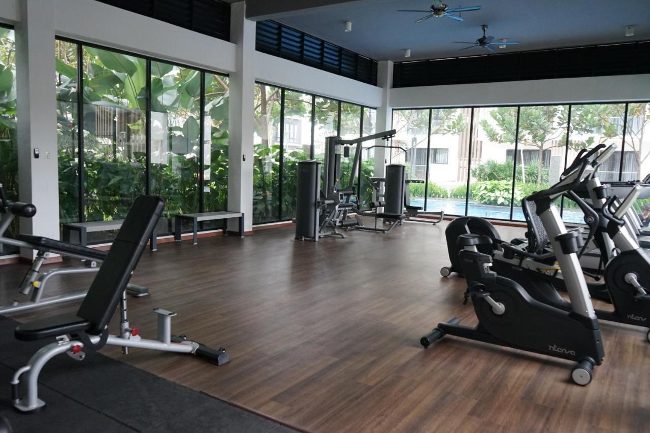 Friends & Family Apartment At Midhill Genting 8Pax Free Wifi Genting Highlands Exteriér fotografie