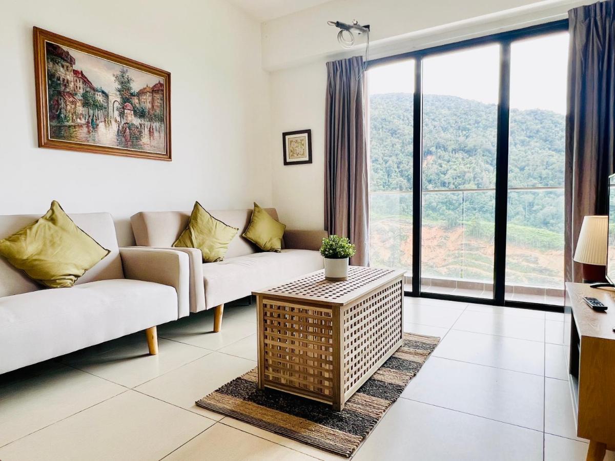 Friends & Family Apartment At Midhill Genting 8Pax Free Wifi Genting Highlands Exteriér fotografie